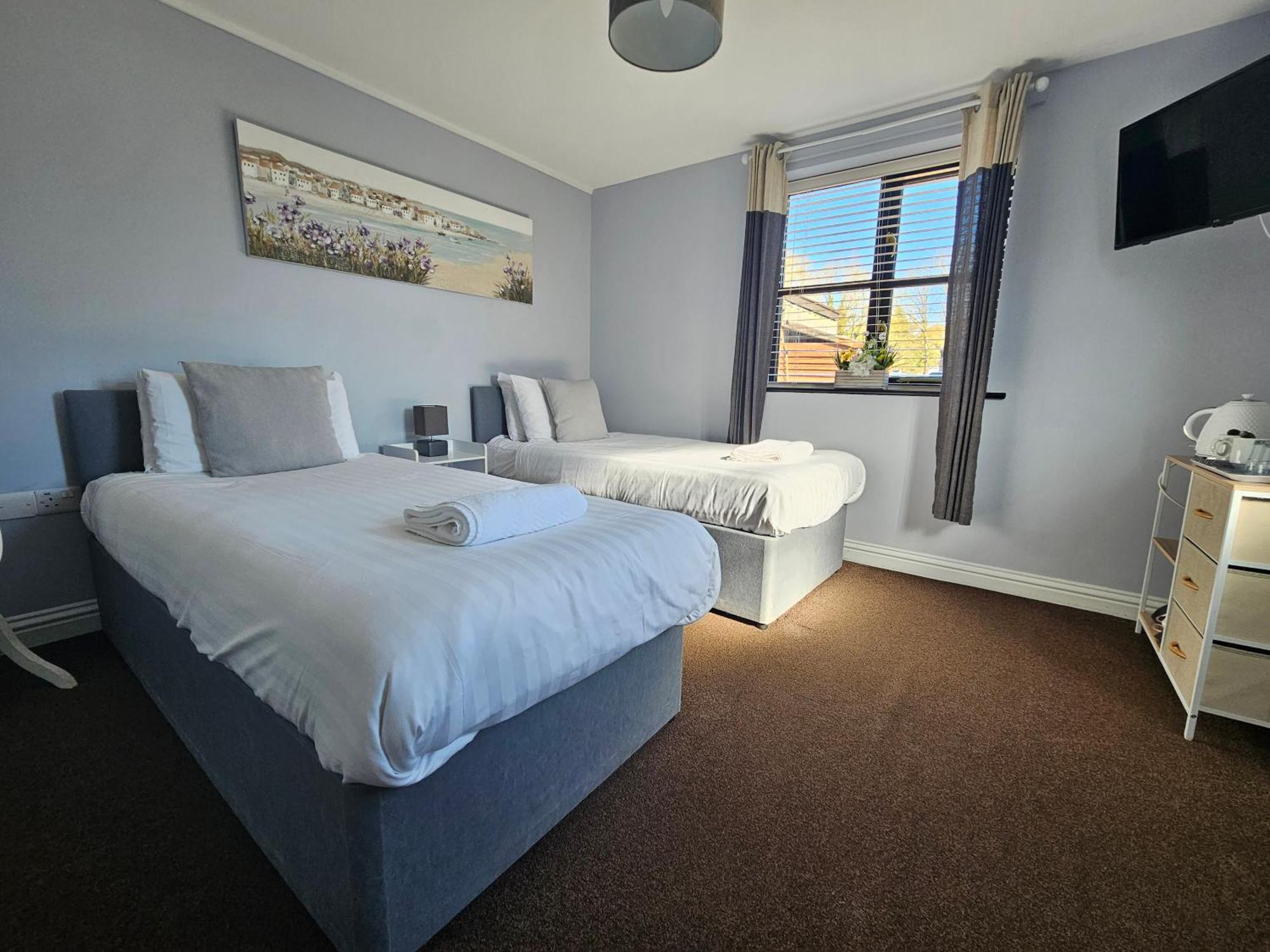The Swan Inn Hilborough ภายนอก รูปภาพ